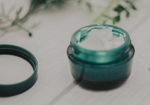 What ingredients anti-aging moisturiser should contain?